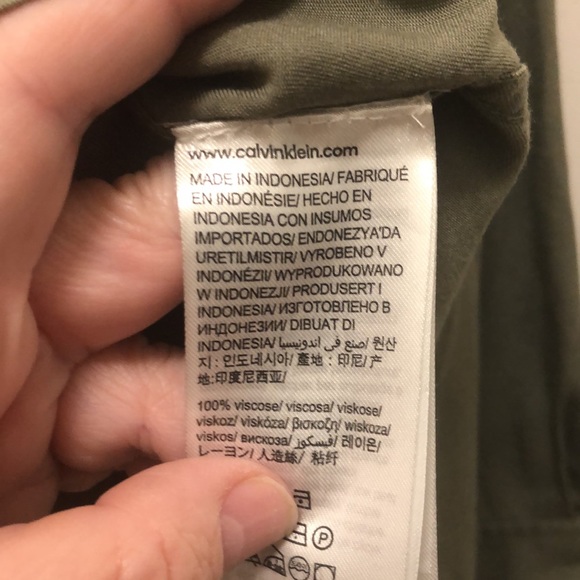 Calvin Klein button down shirt long sleeve - Picture 5 of 7